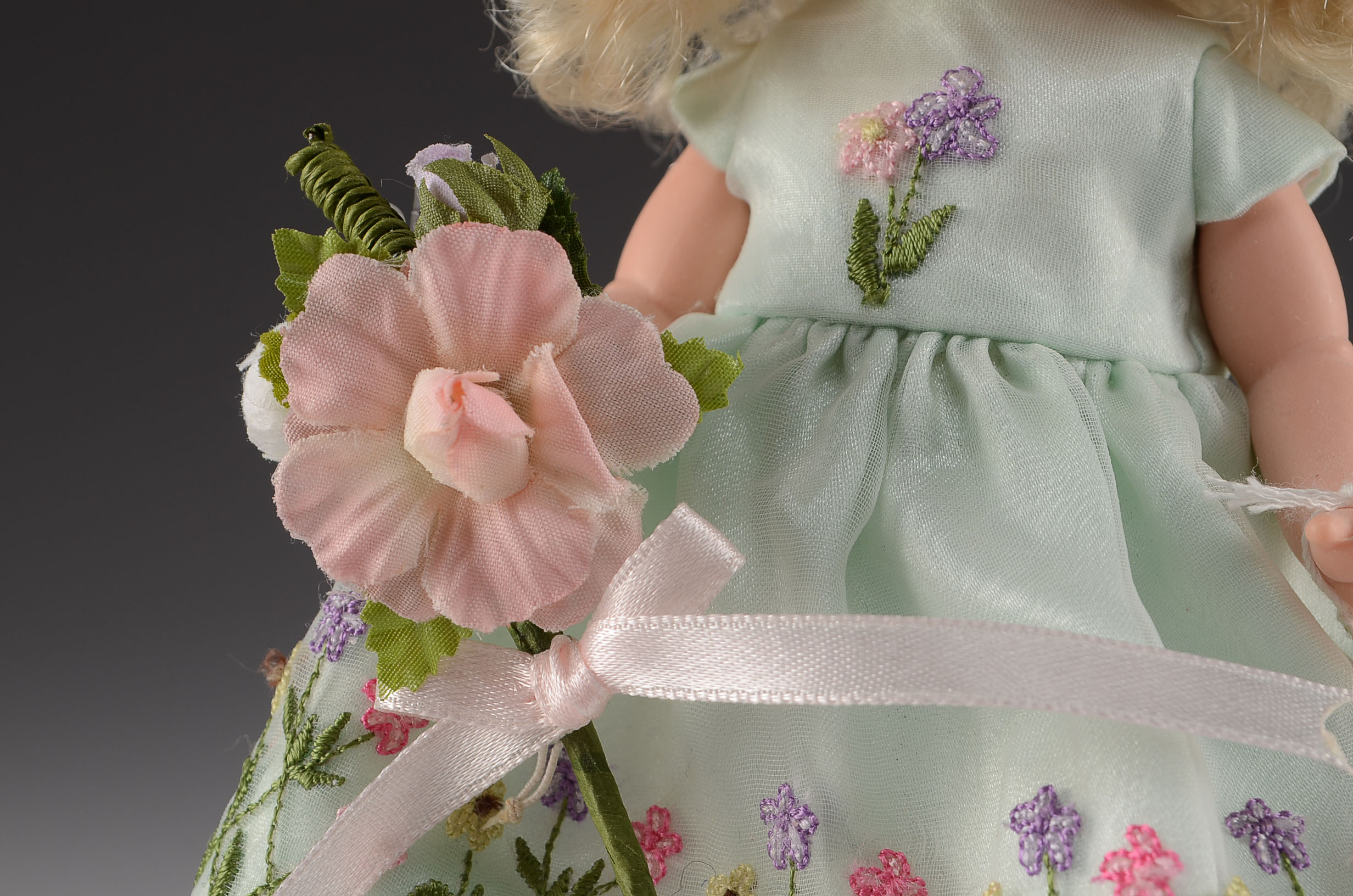 2000 Madame Alexander Doll