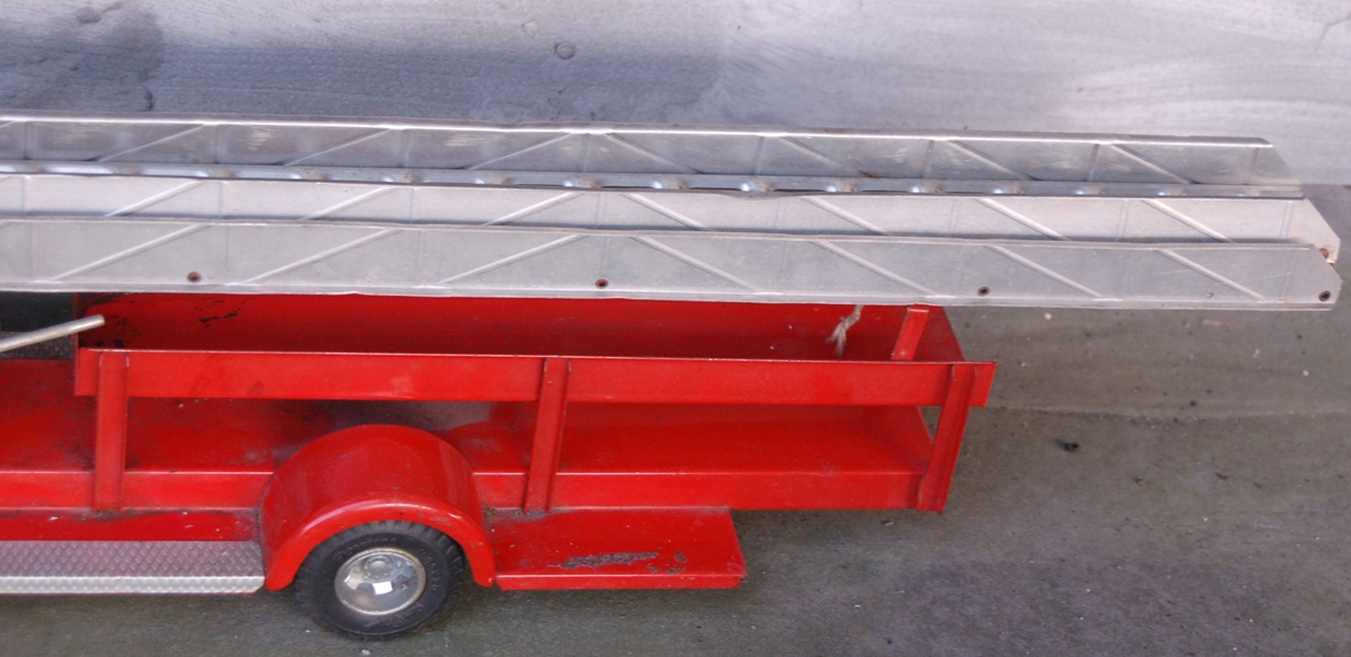 Doepke Model Toys Rossmoyne Hook and Ladder Aerial Fire Truck