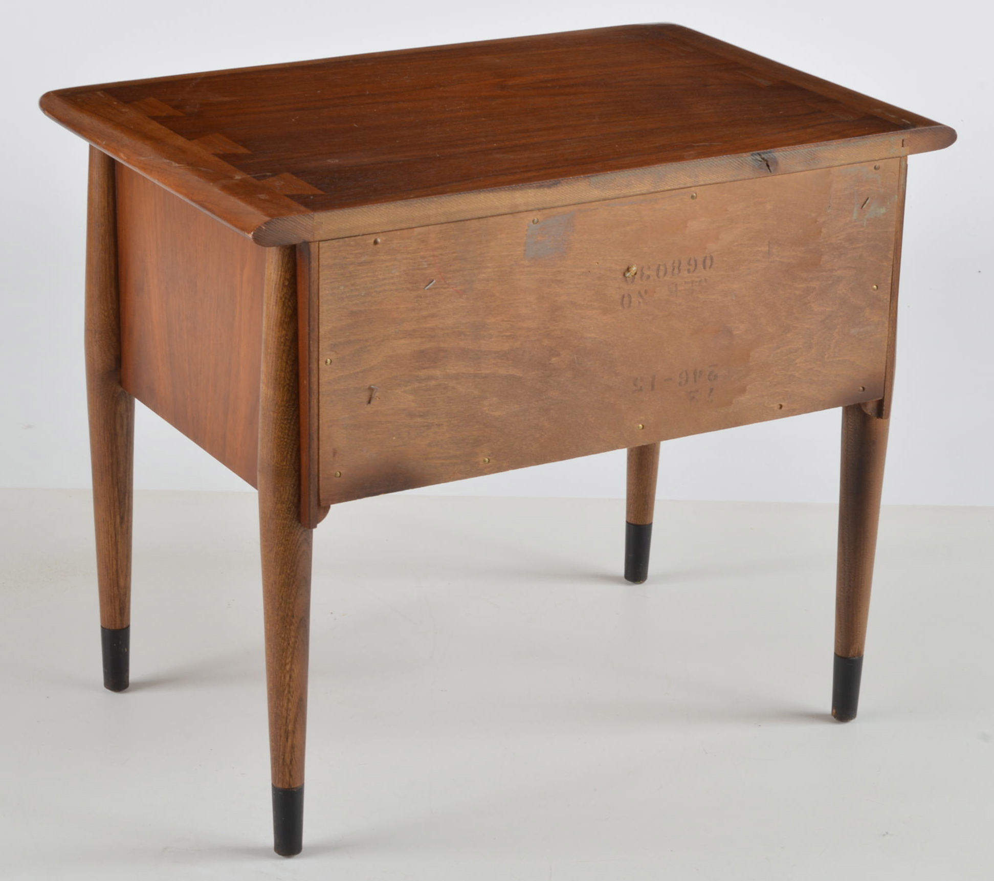 Lane Acclaim Nightstands