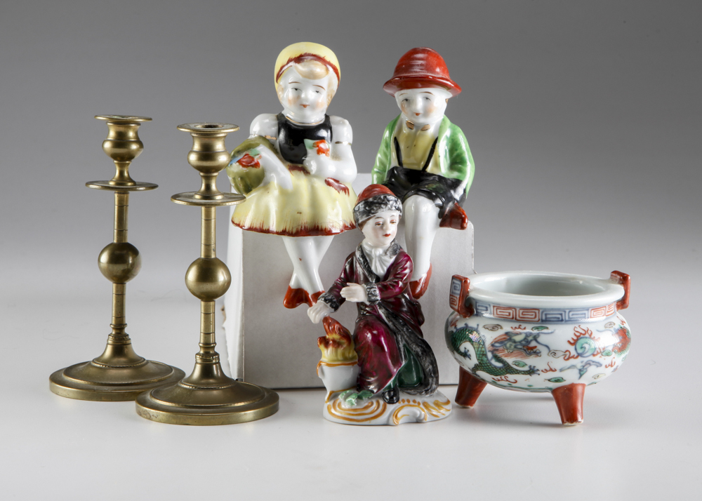 Group of Vintage Decorative Items