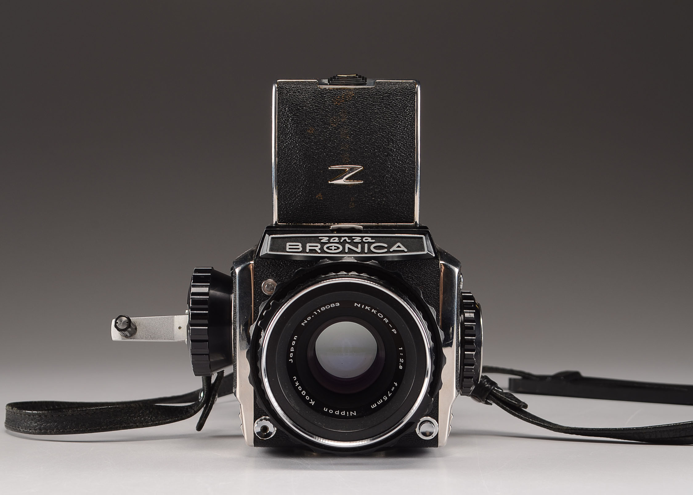 Zenza Bronica Camera