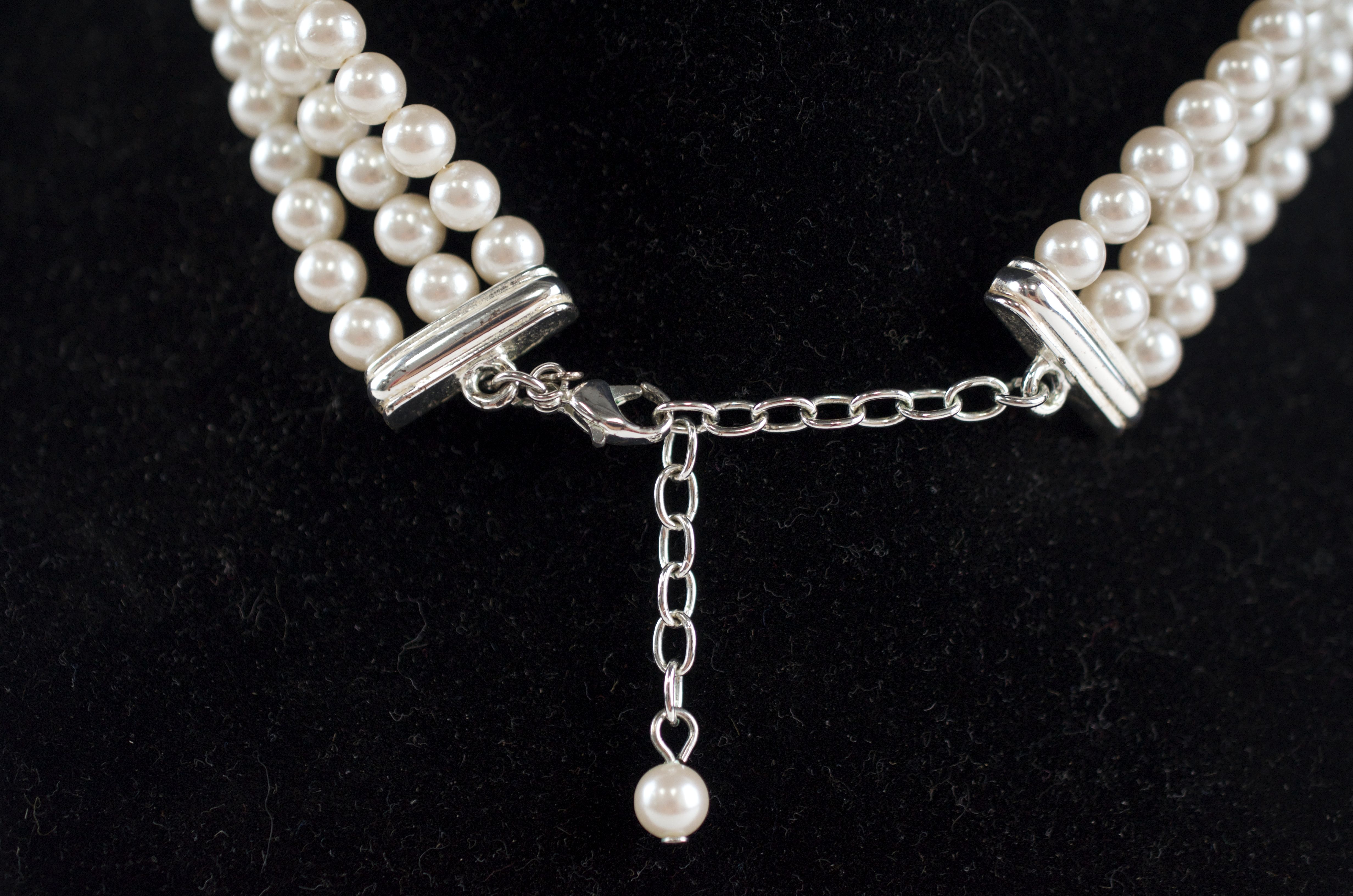 Pearl Choker and Bracelet