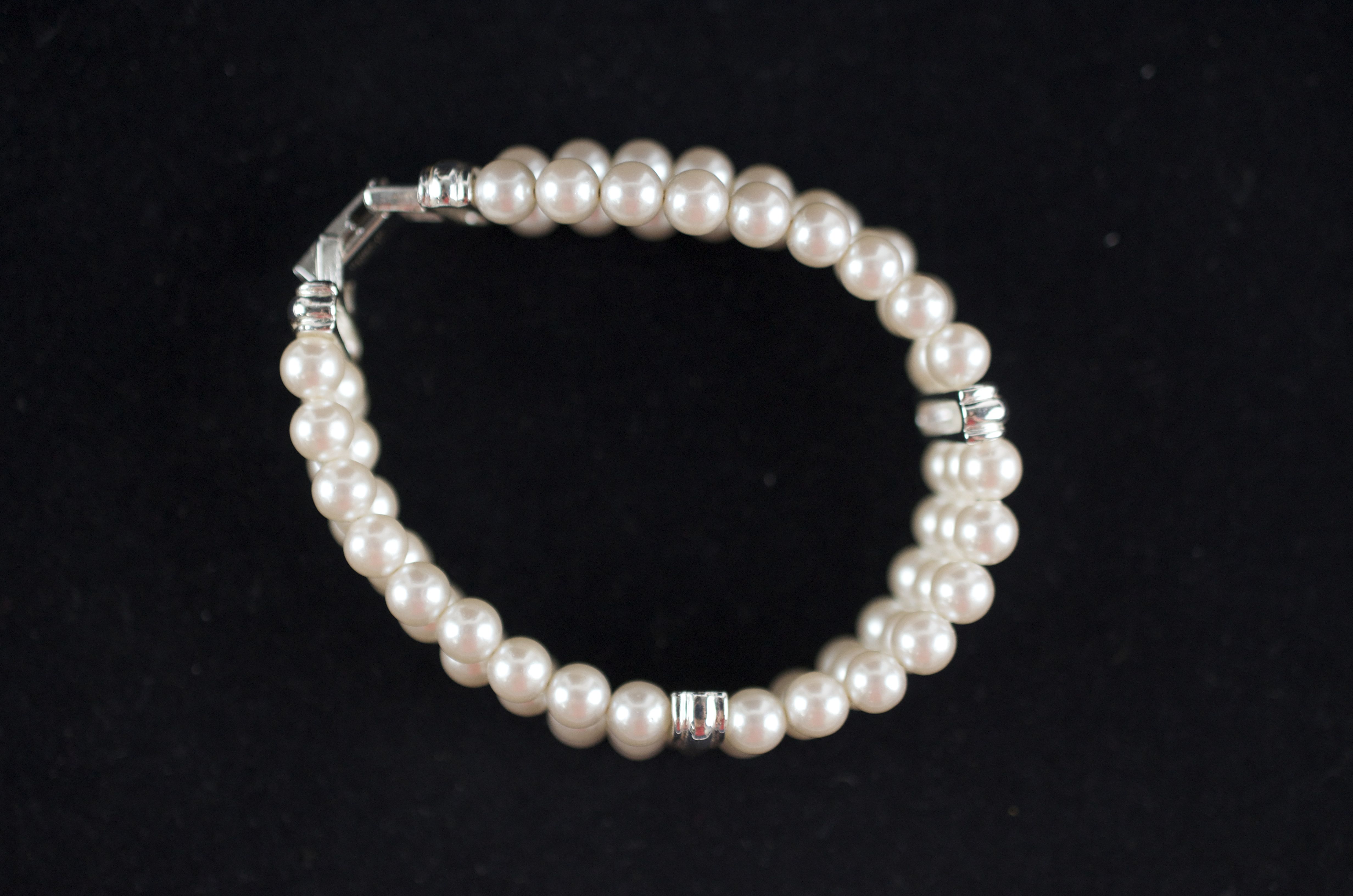 Pearl Choker and Bracelet