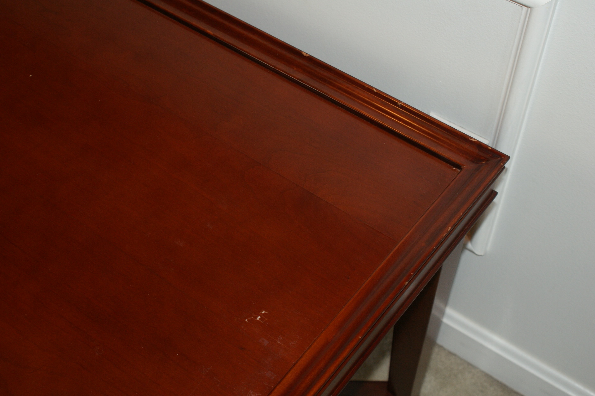 Bombay Company Mahogany Finish Tray Table