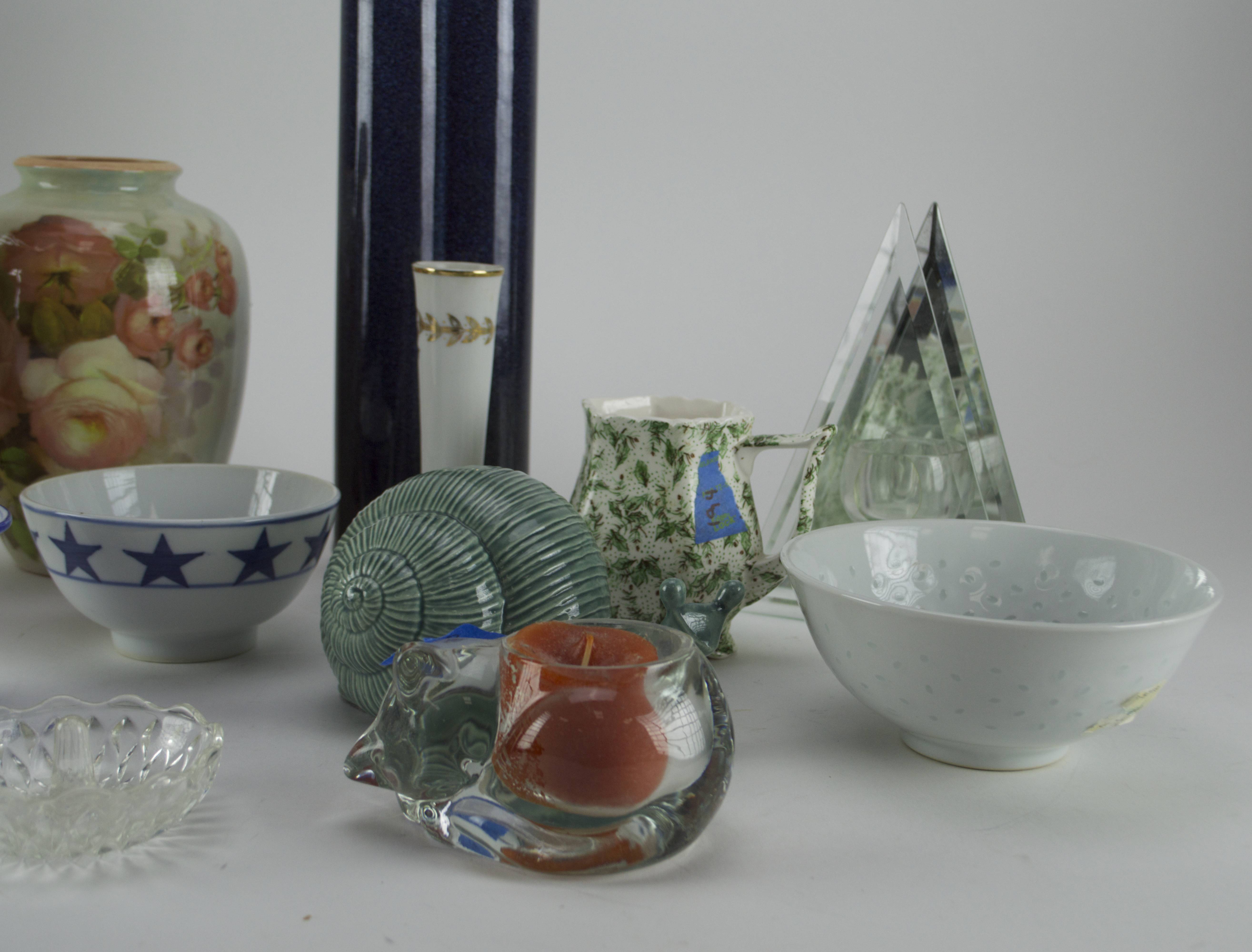Lot of Ceramic Decorative Items