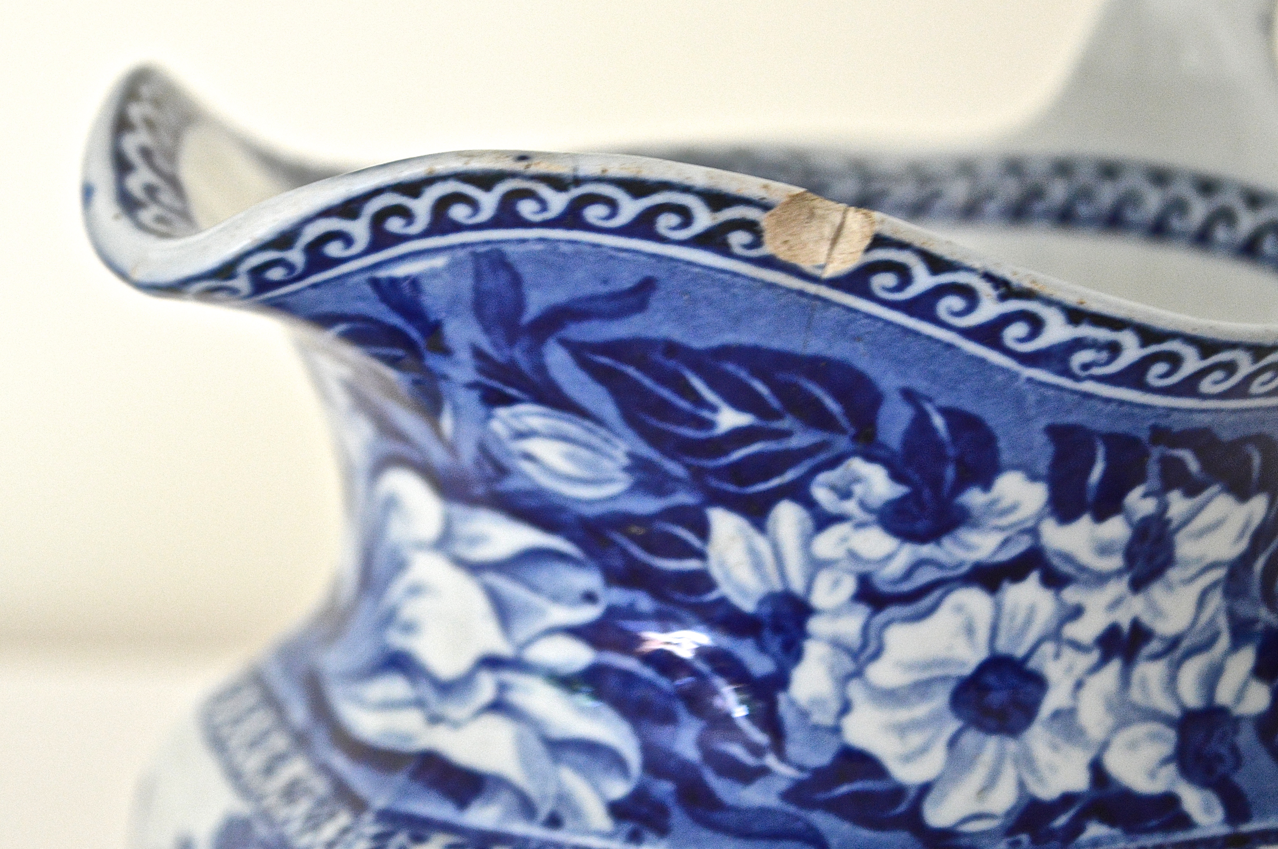 Vintage 1926 Wedgwood Fallow Deer Pitcher