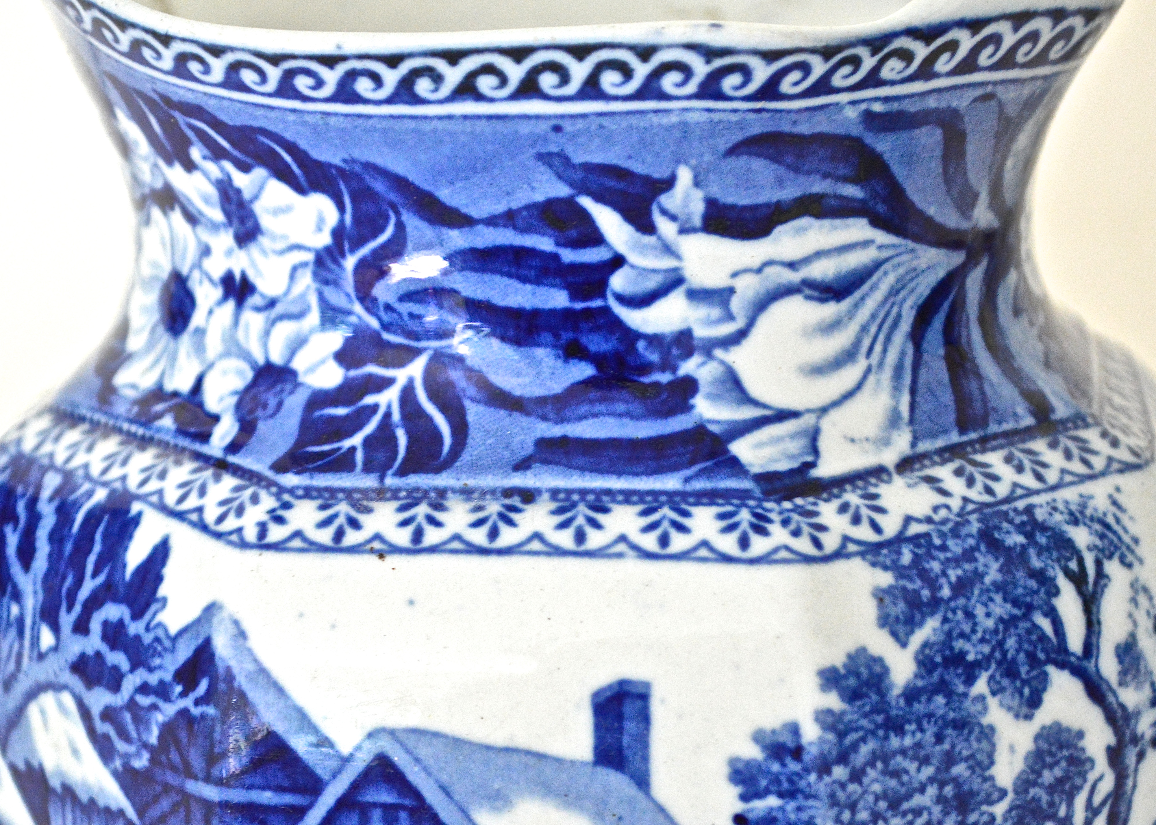 Vintage 1926 Wedgwood Fallow Deer Pitcher