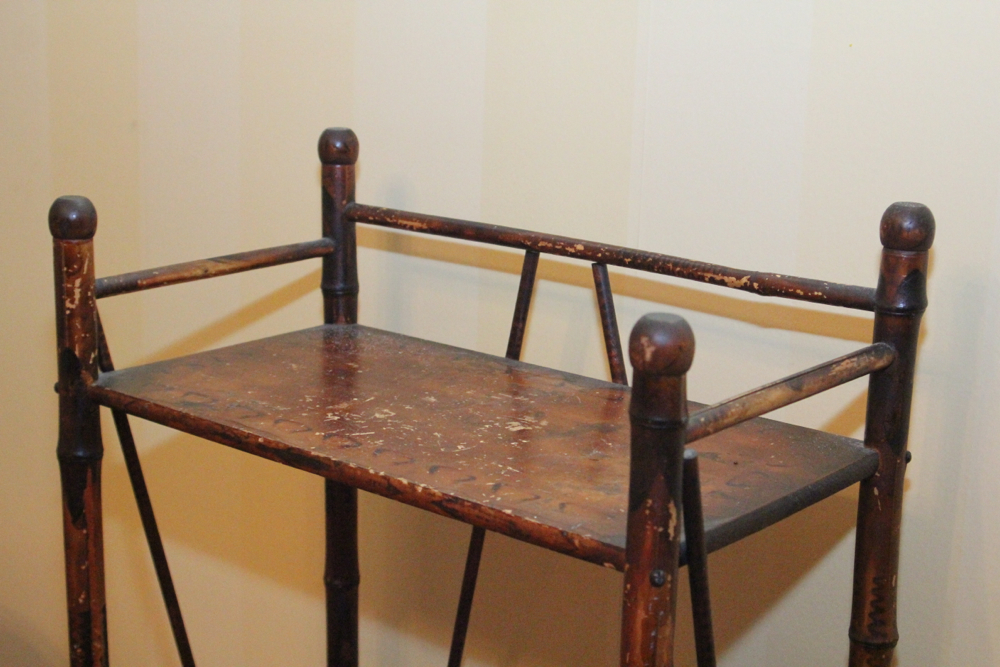 Decorative Furnishings 