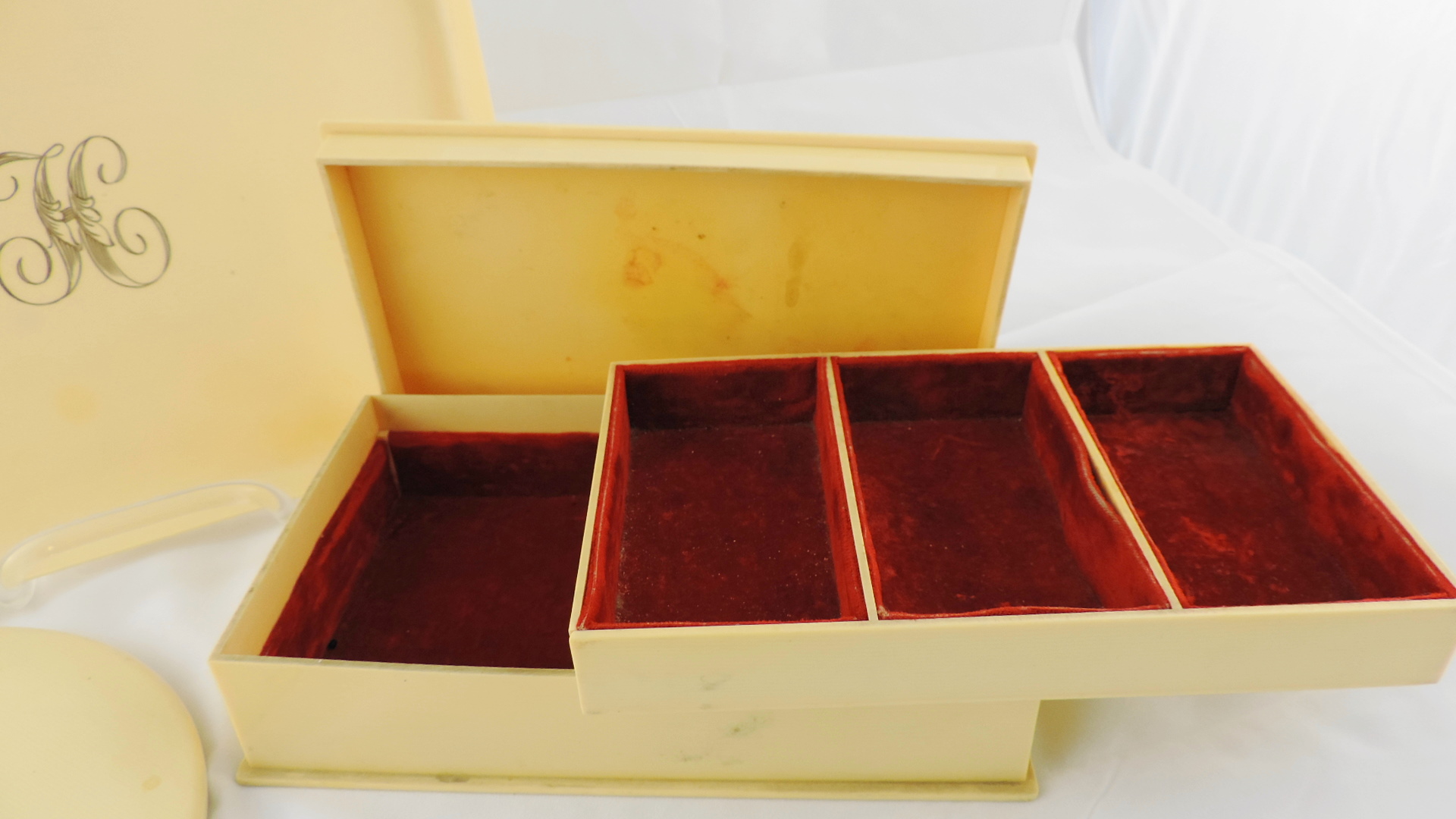 Vintage Celluloid Vanity Set