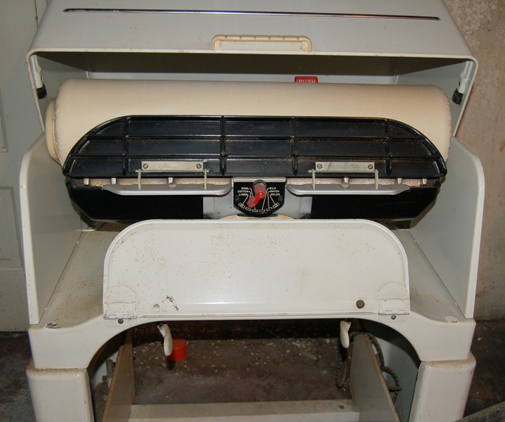 Vintage Ironrite and Hotpoint Wringer