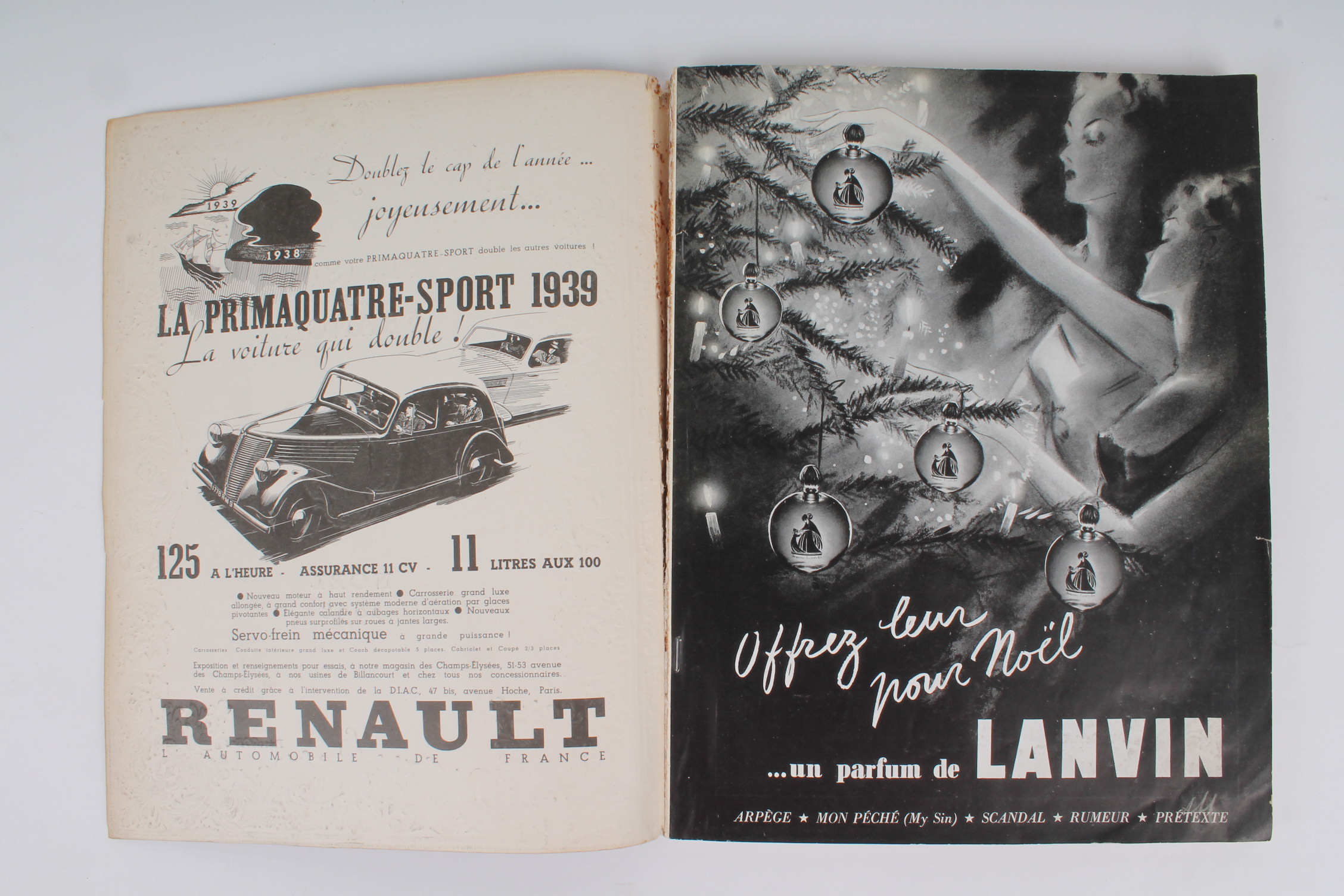 Woman's Vintage 1938 French Fashion Magazine "Plaisir de France" 