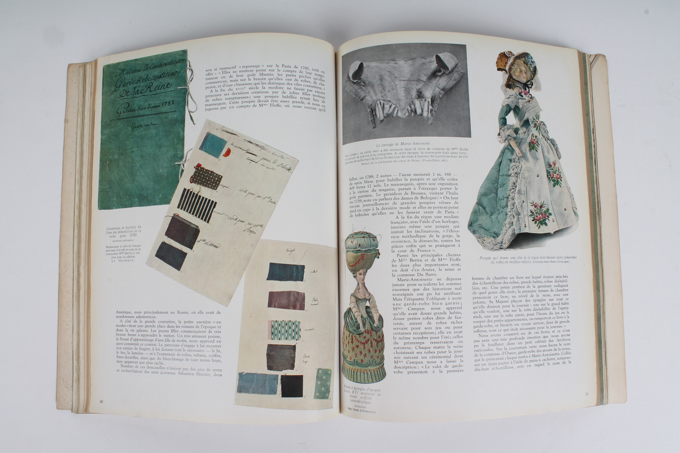 Woman's Vintage 1938 French Fashion Magazine "Plaisir de France" 