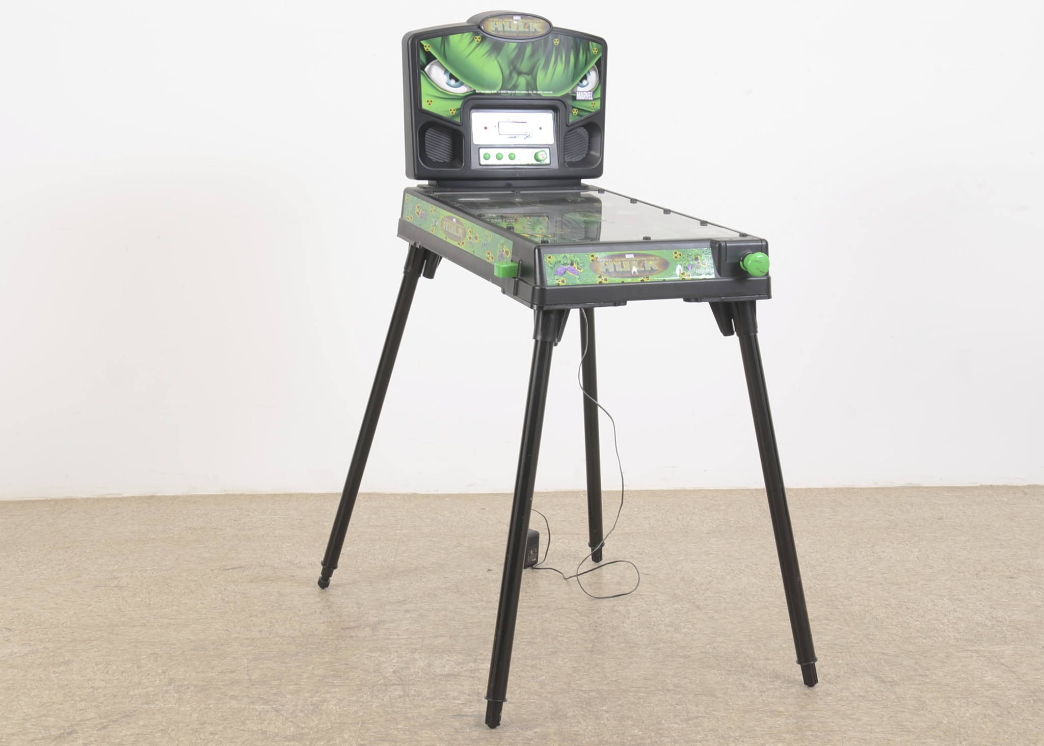 Marvel Incredible Hulk Pinball Machine