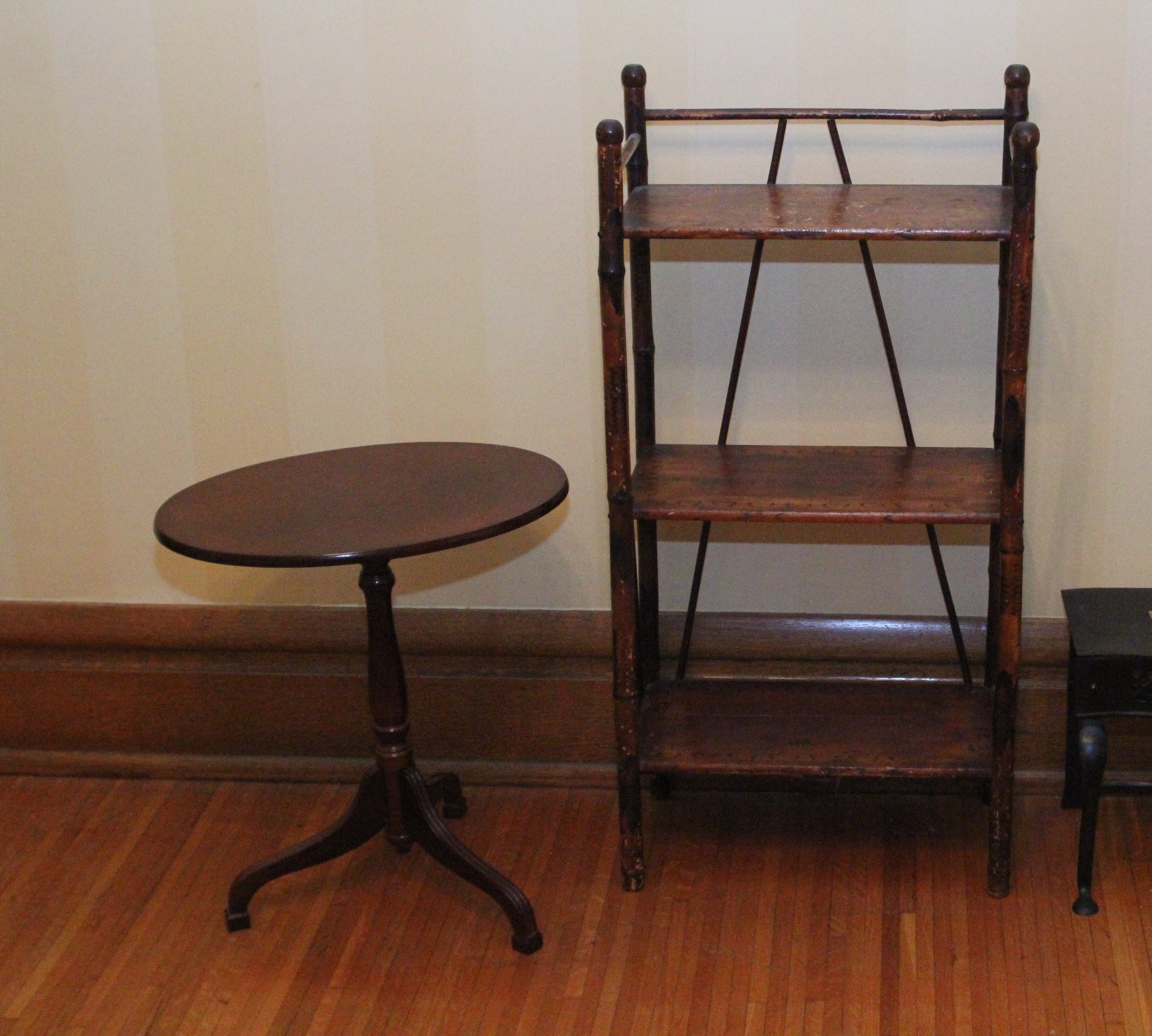 Decorative Furnishings 