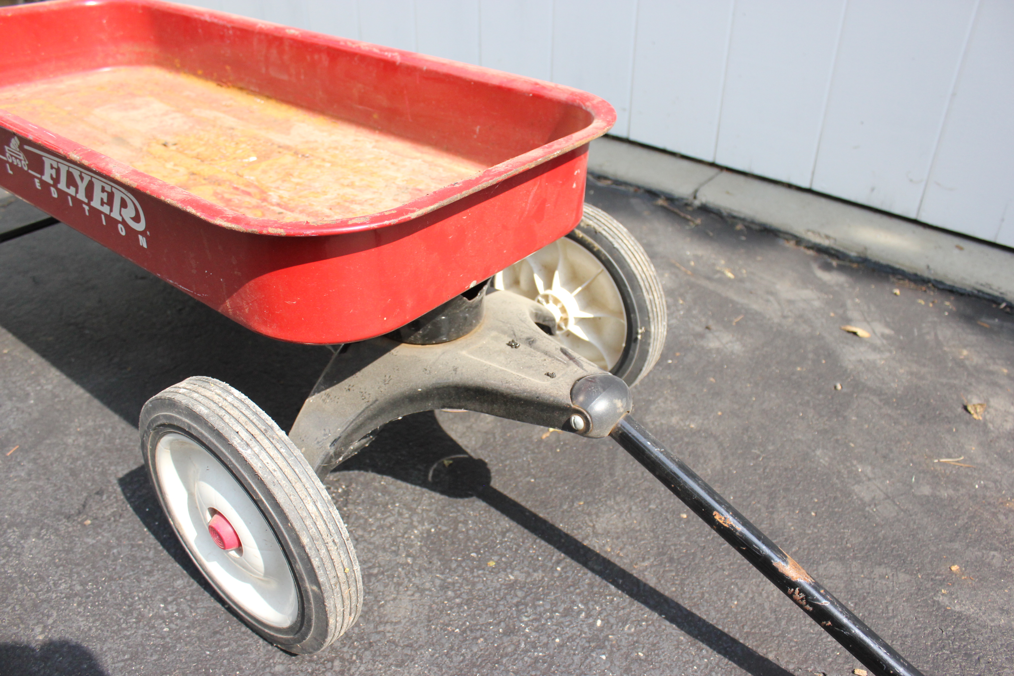 Vintage Special Edition Radio Flyer 0990 Wagon 