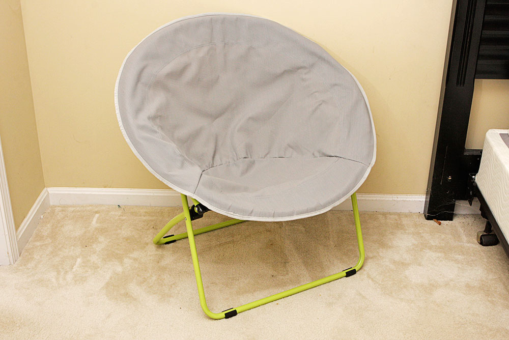 Round Casual Folding Chair