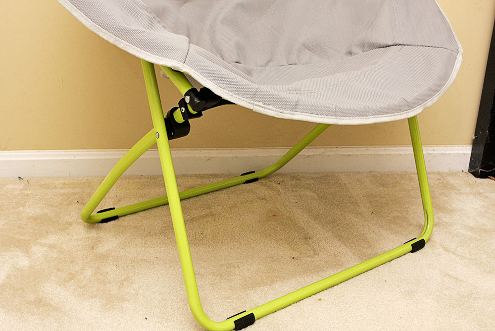 Round Casual Folding Chair