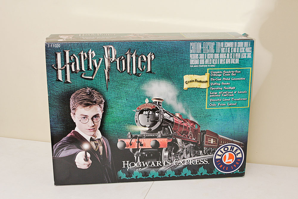 Lionel Harry Potter Hogwarts Express Train Set