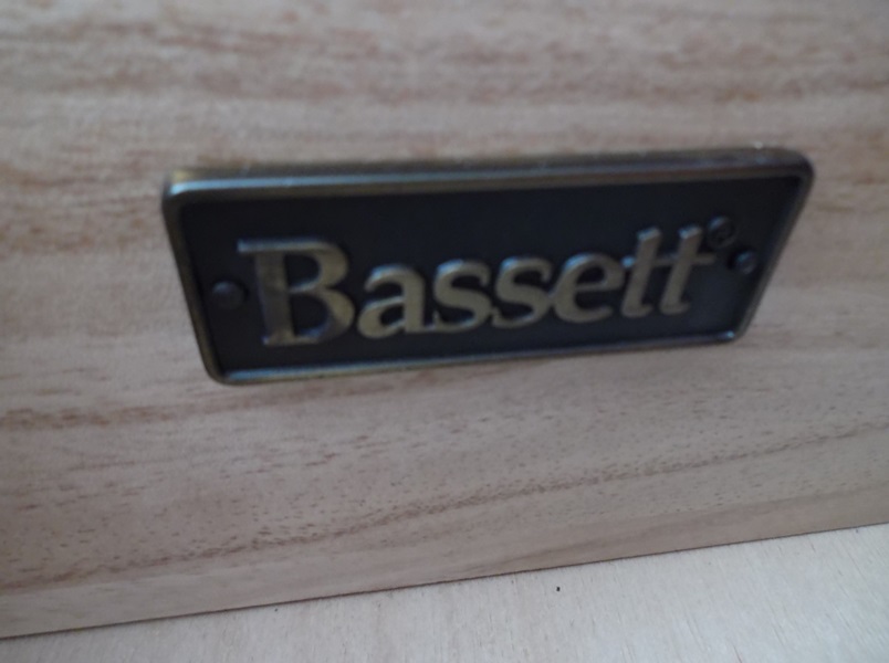 Bassett Louis-Philippe Open Entertainment Wall