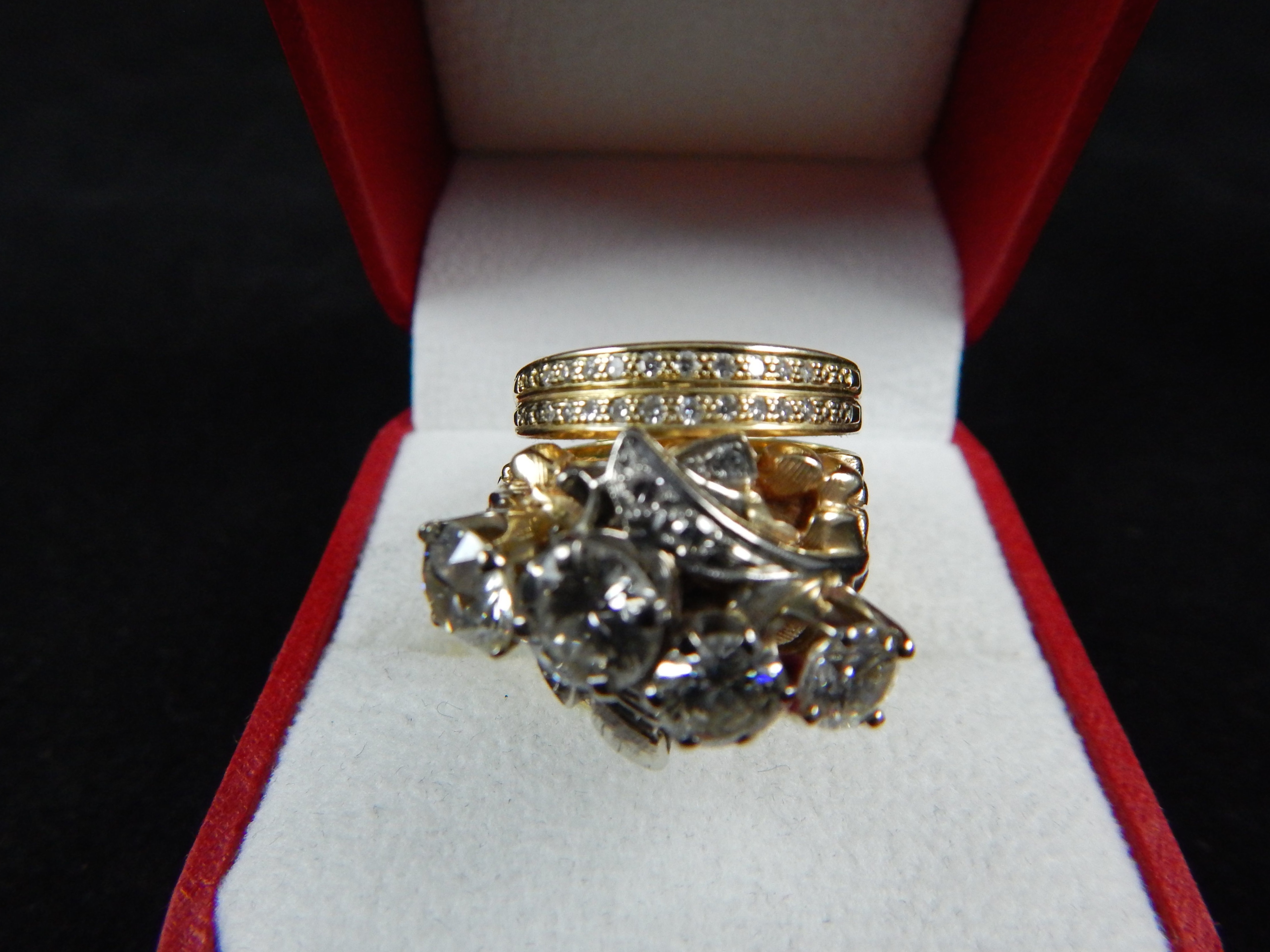 3.45 Ct Tw Diamond Wedding Ring Set