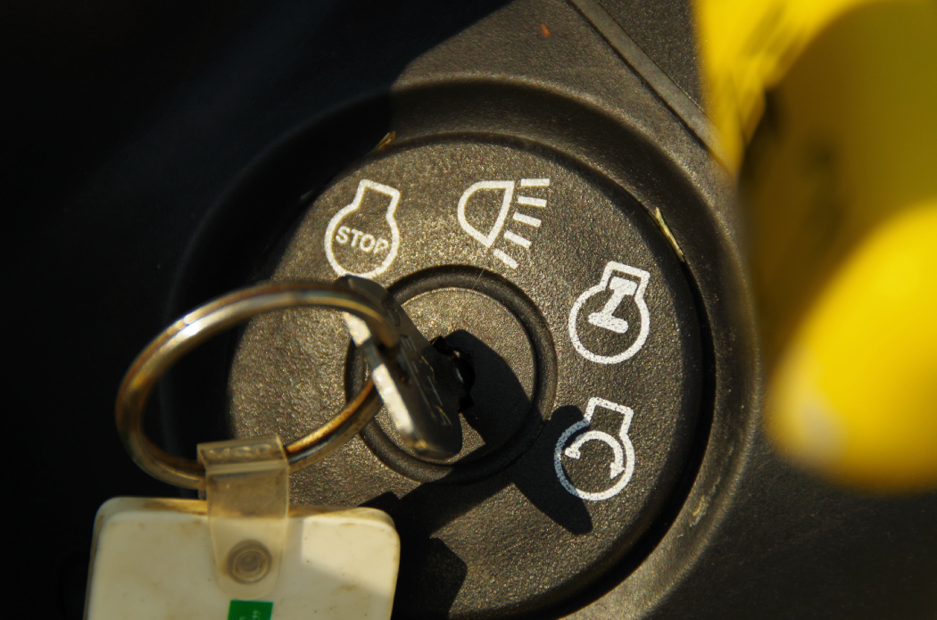 John Deere LA 115 Riding Mower/Tractor 