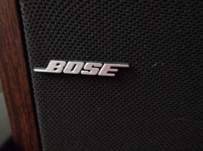 Yamaha 5650 AV Receiver and a Pair of Bose 201 Series II Speakers