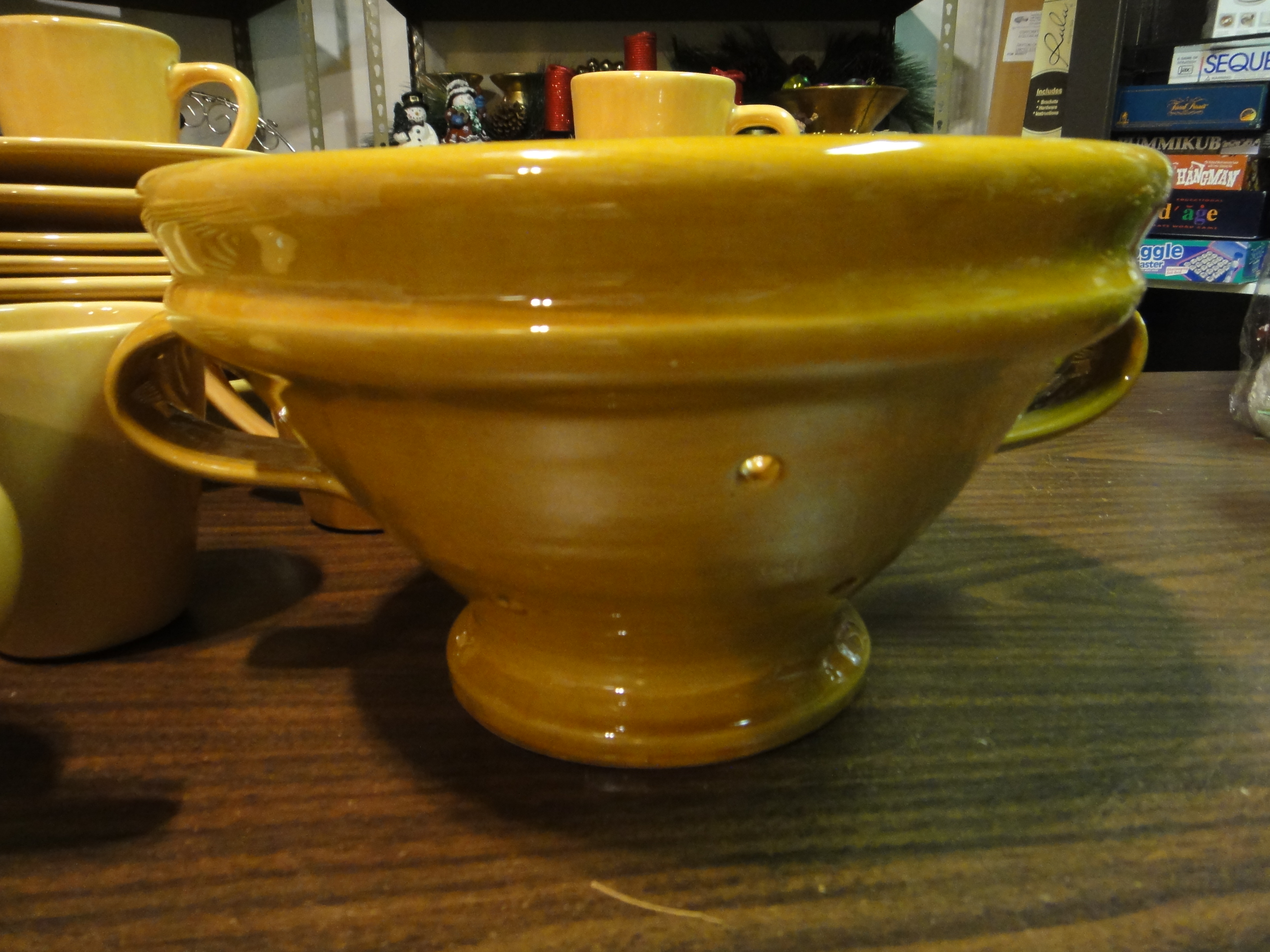 32-Piece Pottery Barn Dinnerware Group