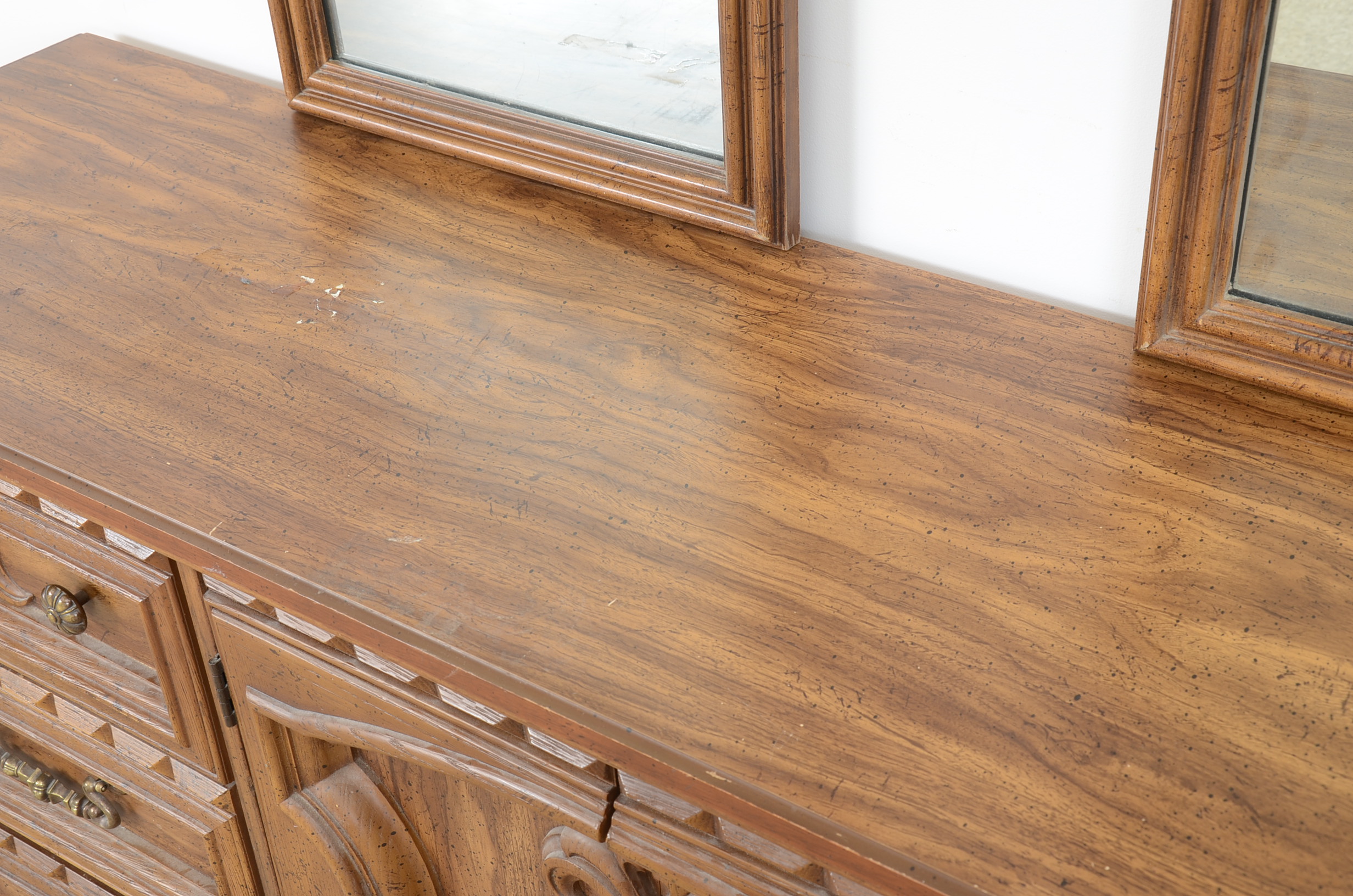 Bassett Furniture Industries, Inc. Dresser