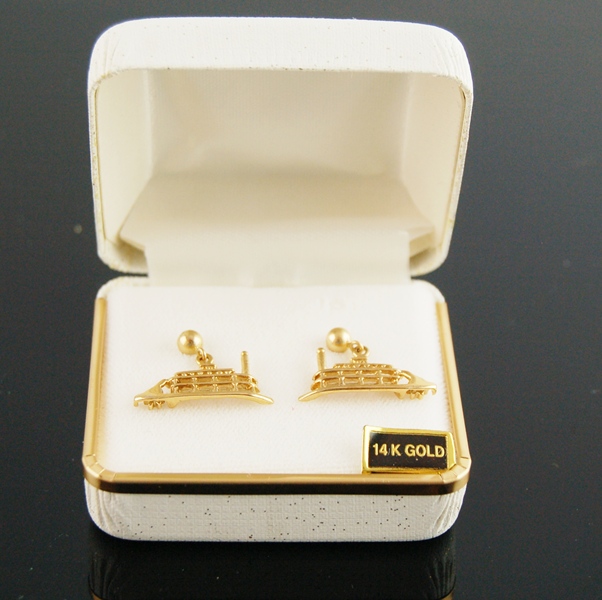 14K Delta Queen Pierced Earrings and Rope Bracelet