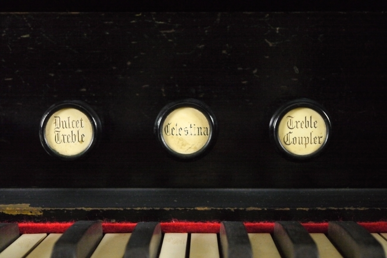 Late 19th Century Packard Pump Organ