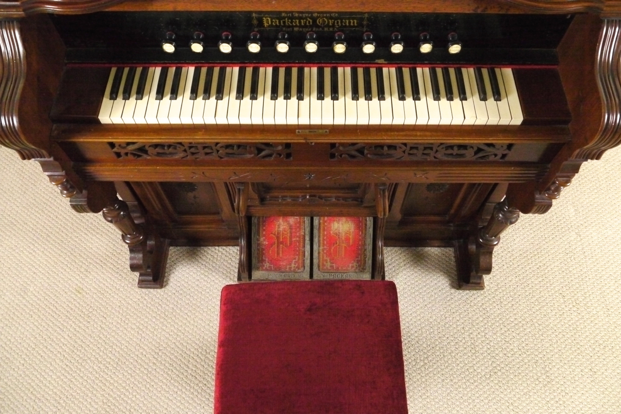 Late 19th Century Packard Pump Organ