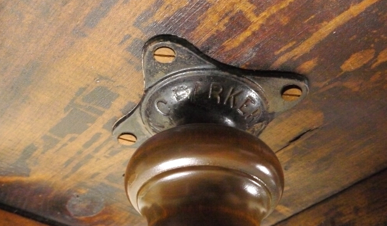 Late 19th Century Packard Pump Organ