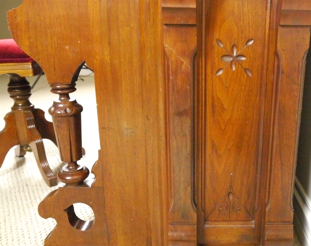 Late 19th Century Packard Pump Organ