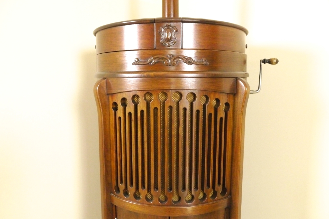 Early 20th Century Phonograph by Modernola with Lamp