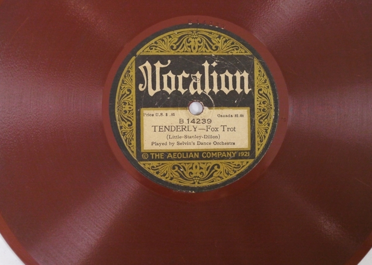 Early 20th Century Phonograph by Modernola with Lamp