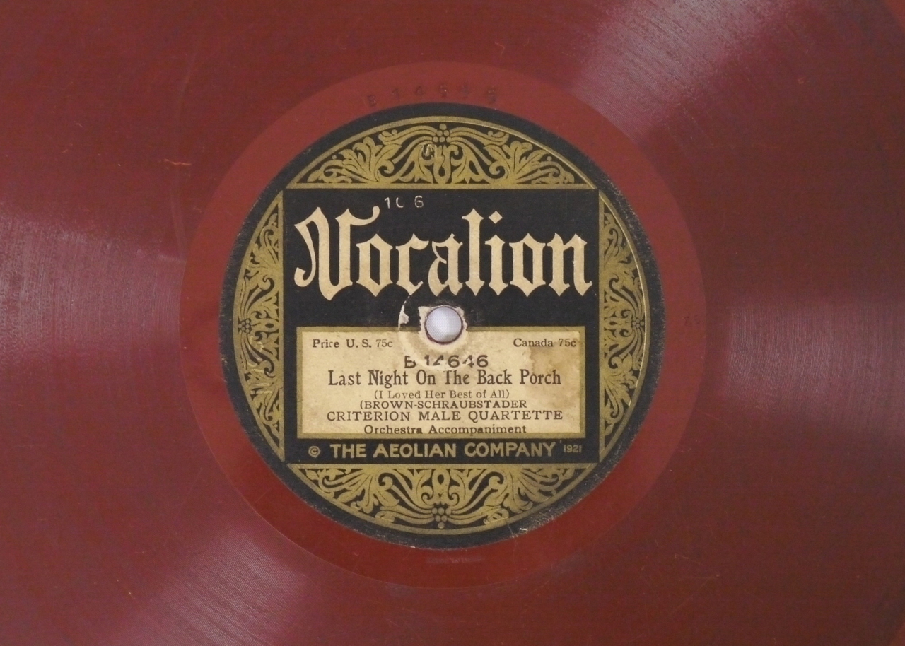 Early 20th Century Phonograph by Modernola with Lamp