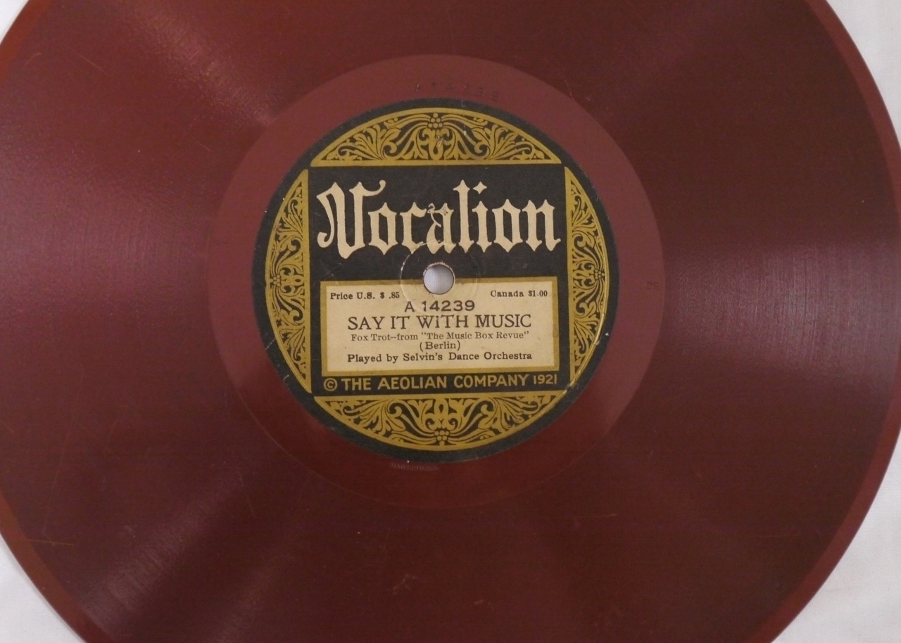 Early 20th Century Phonograph by Modernola with Lamp