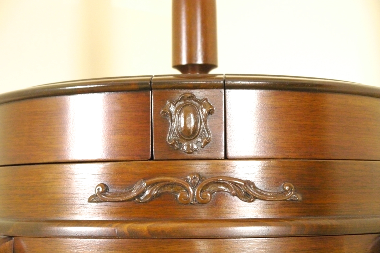 Early 20th Century Phonograph by Modernola with Lamp