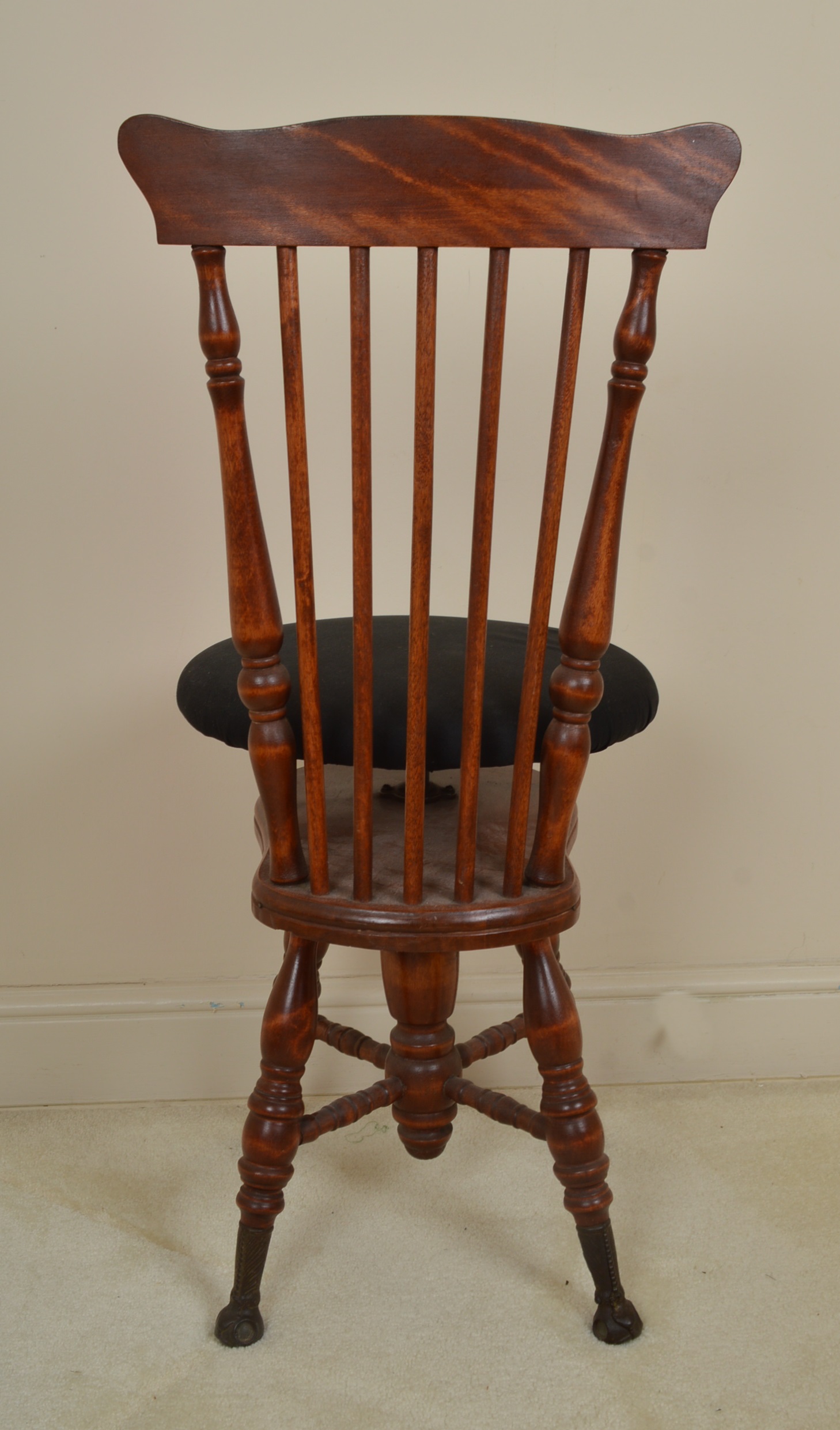 Antique Comb Back Adjustable Piano Stool