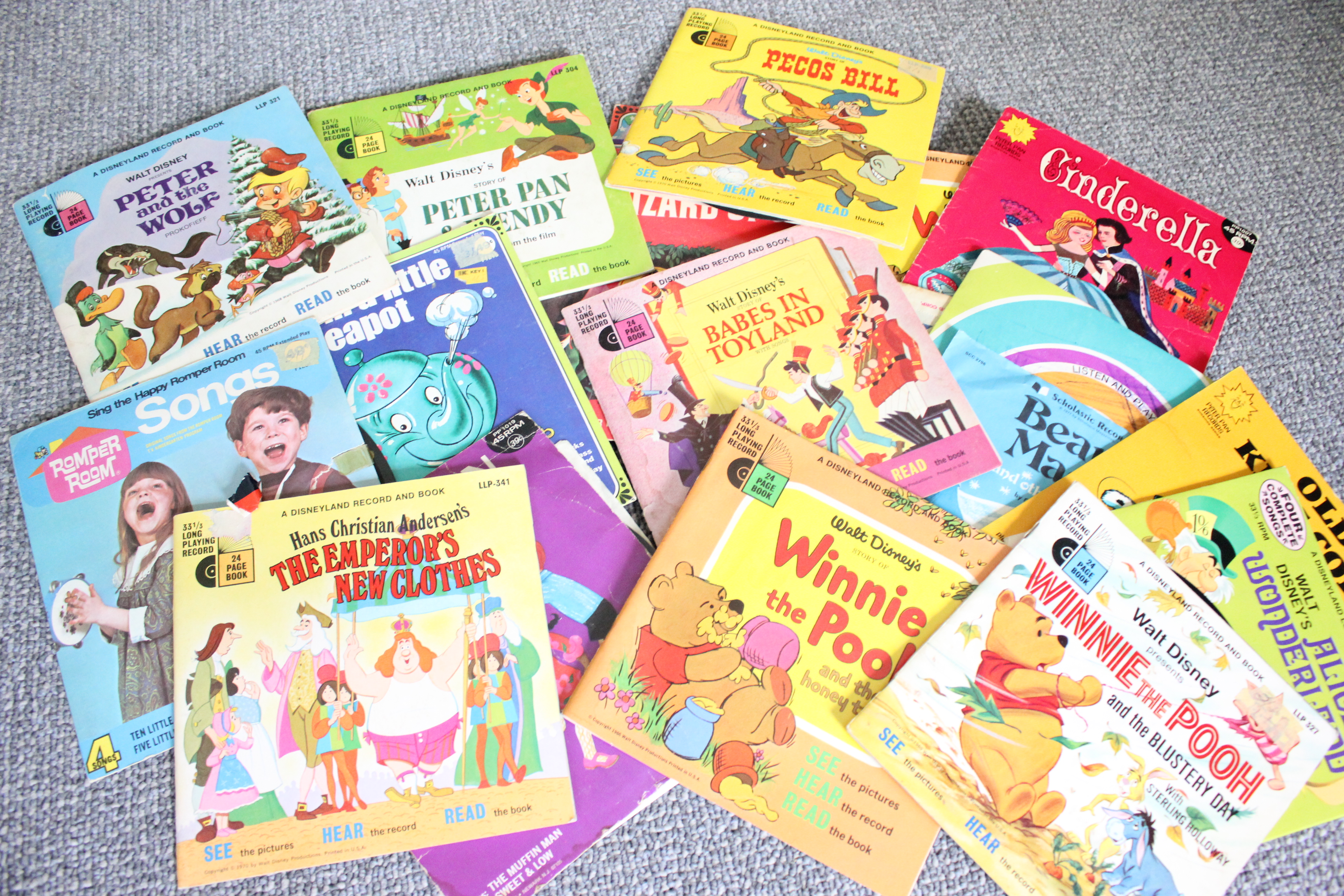 Vintage Magnavox Hero Stereophonic Record Player with Records 