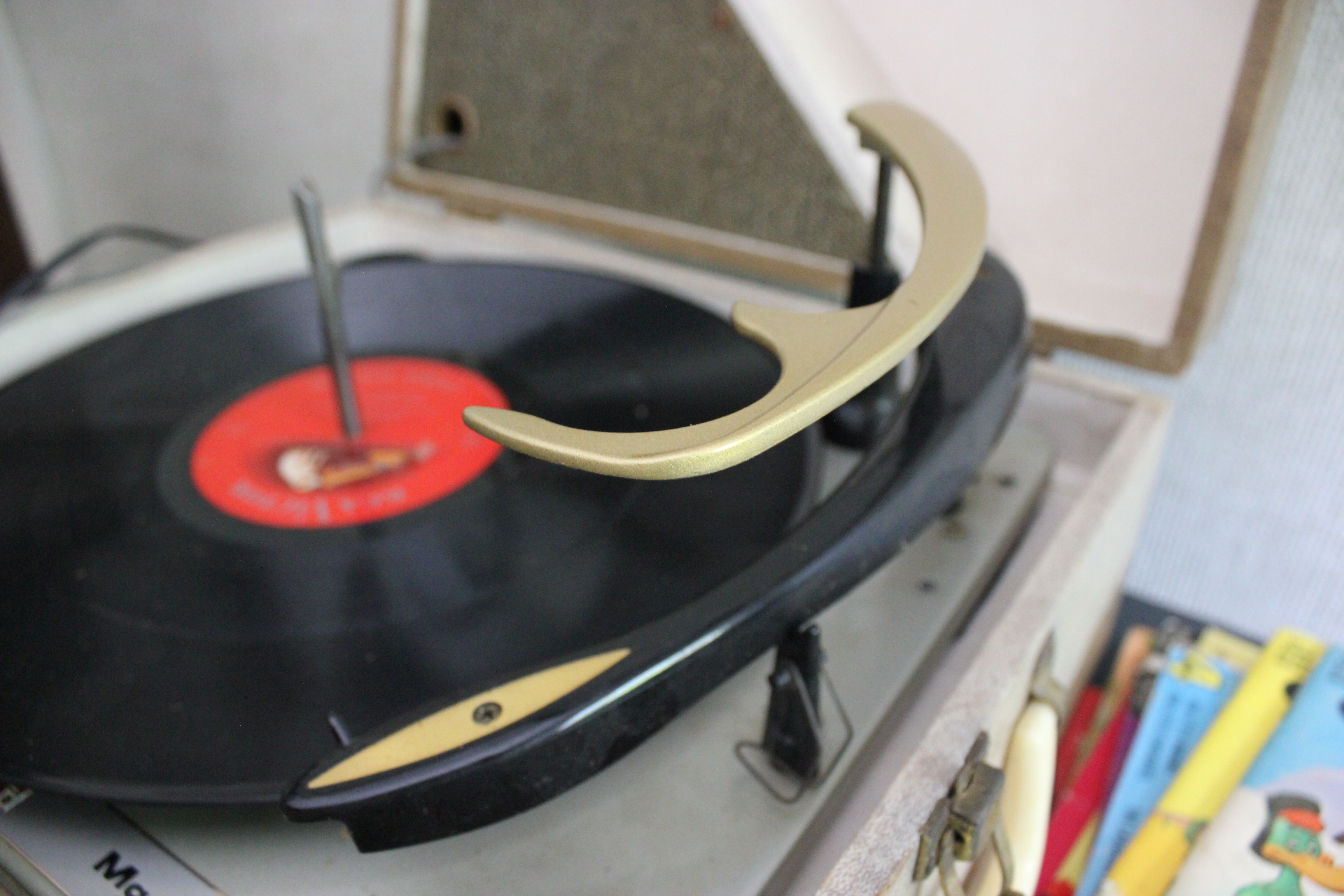 Vintage Magnavox Hero Stereophonic Record Player with Records 