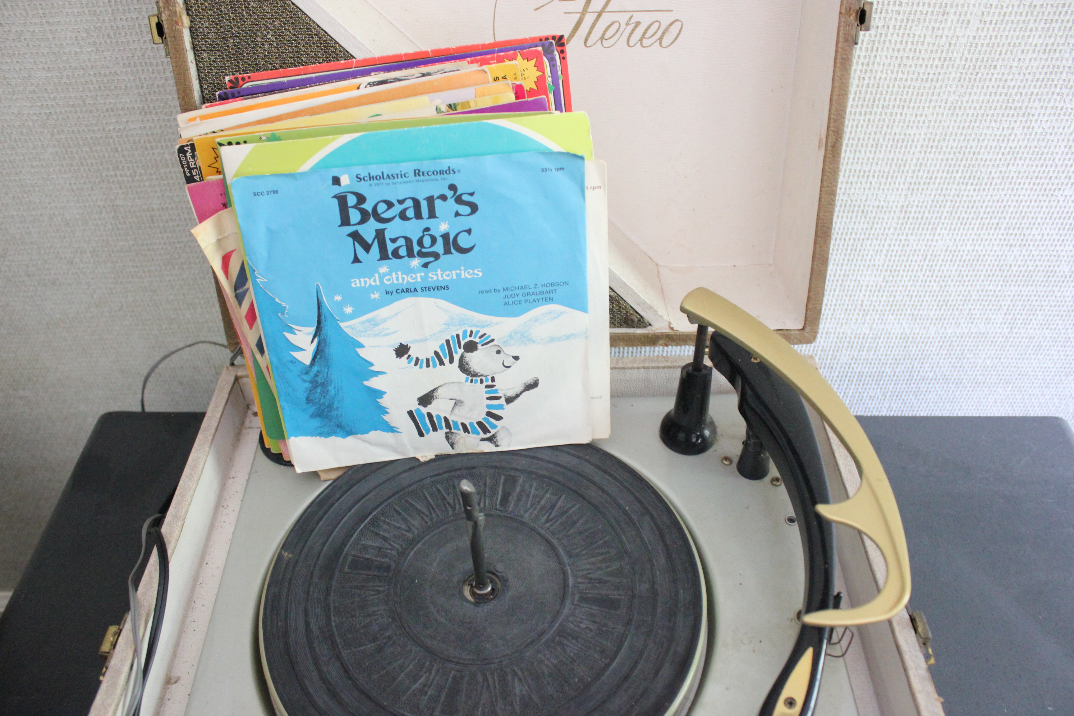 Vintage Magnavox Hero Stereophonic Record Player with Records 