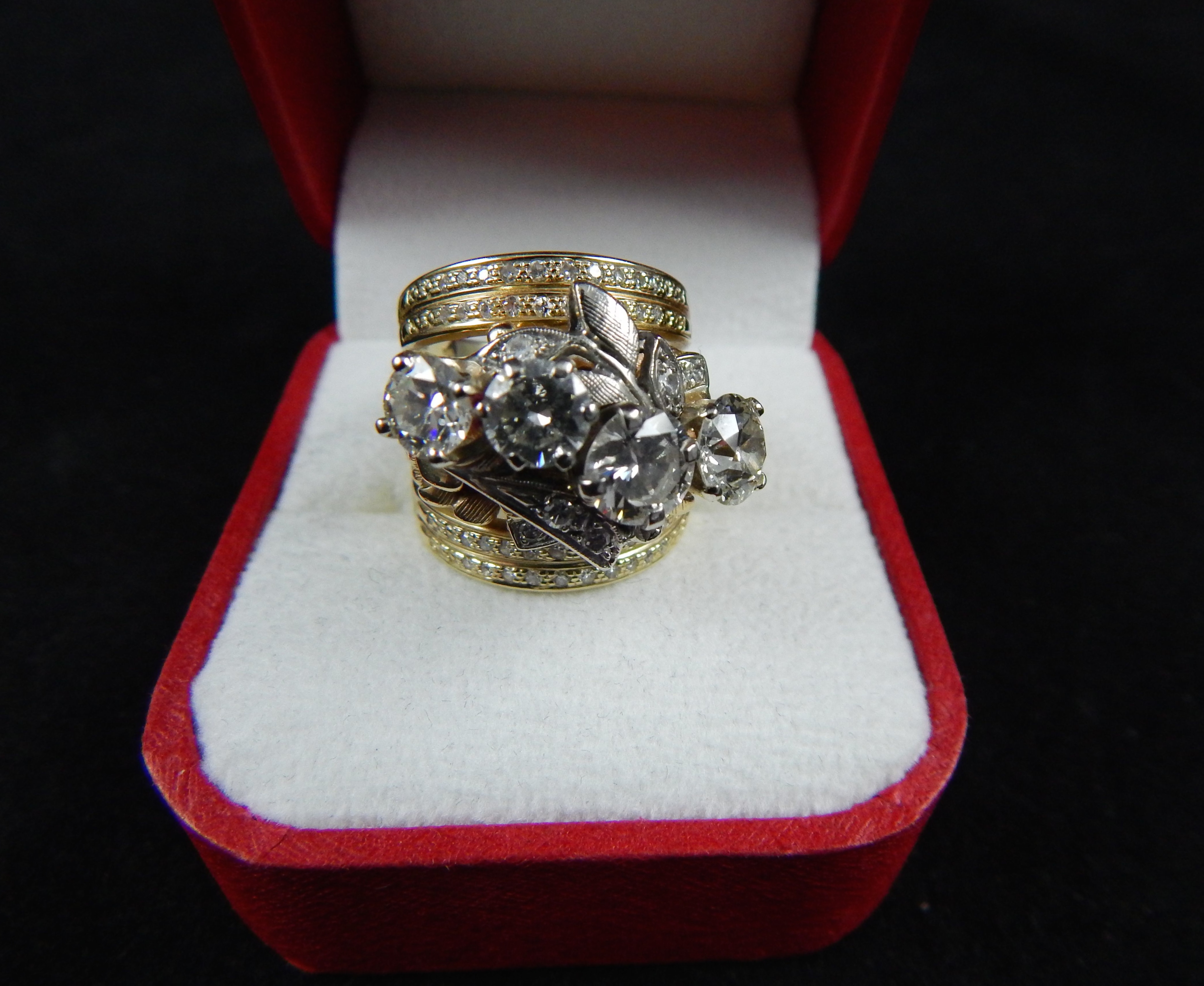3.45 Ct Tw Diamond Wedding Ring Set