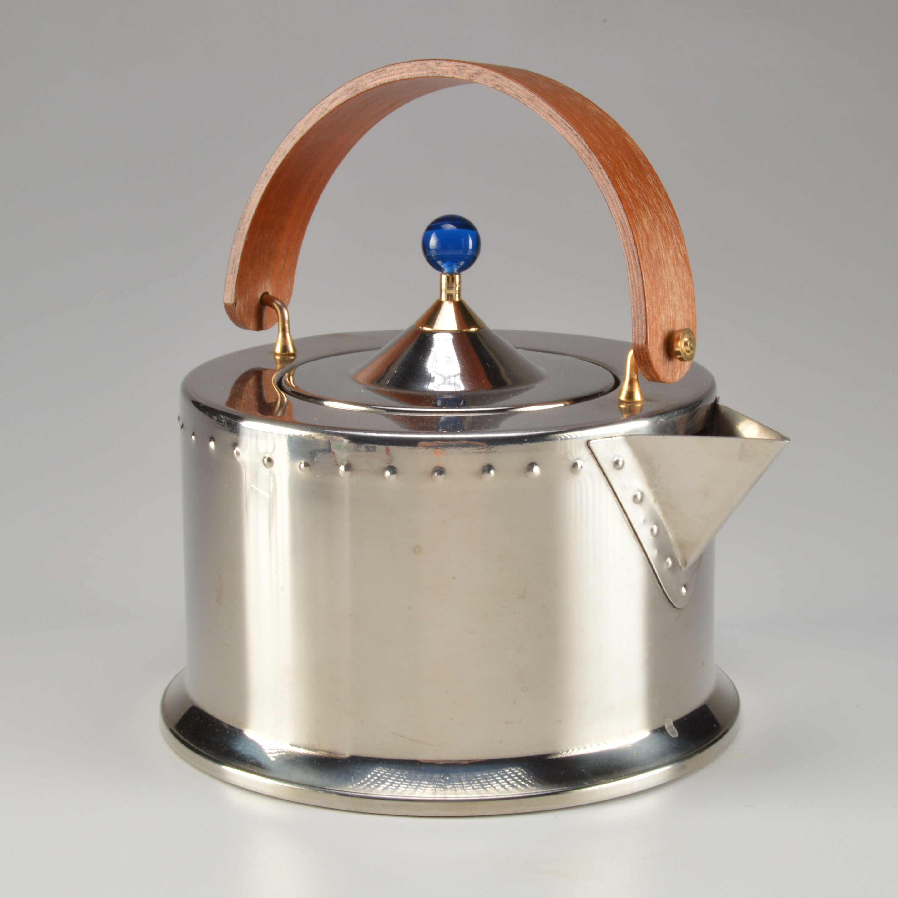 Bodum Ottoni Stainless Steel Tea Kettle Designed by C. Jorgensen