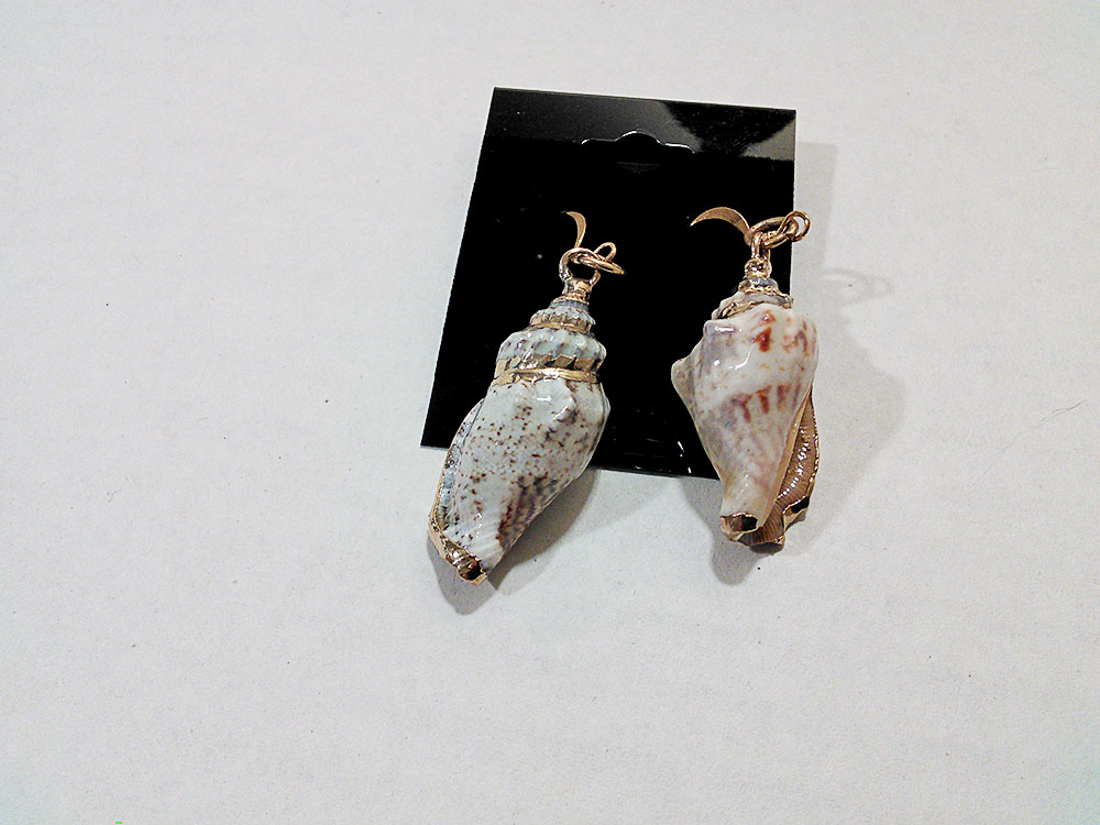 Five Stylish Earrings and Beaded Bracelet 