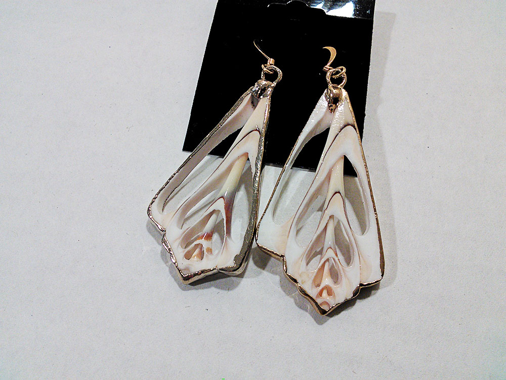 Five Stylish Earrings and Beaded Bracelet 