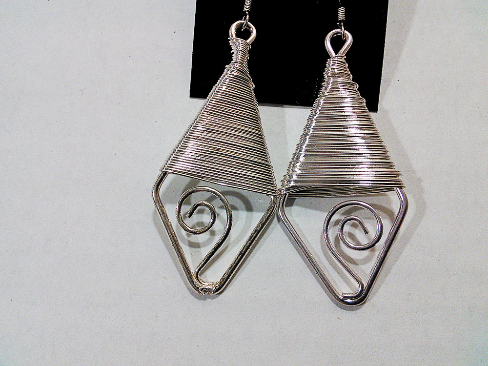 Five Stylish Earrings and Beaded Bracelet 