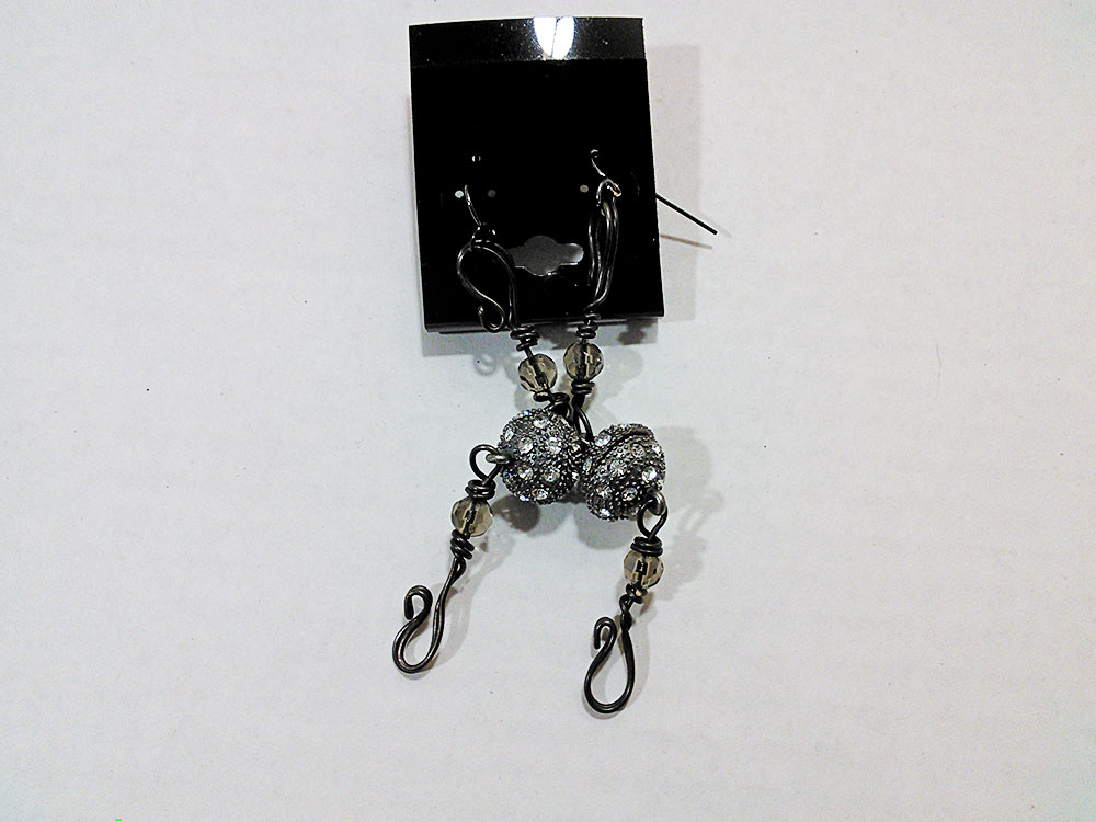 Five Stylish Earrings and Beaded Bracelet 