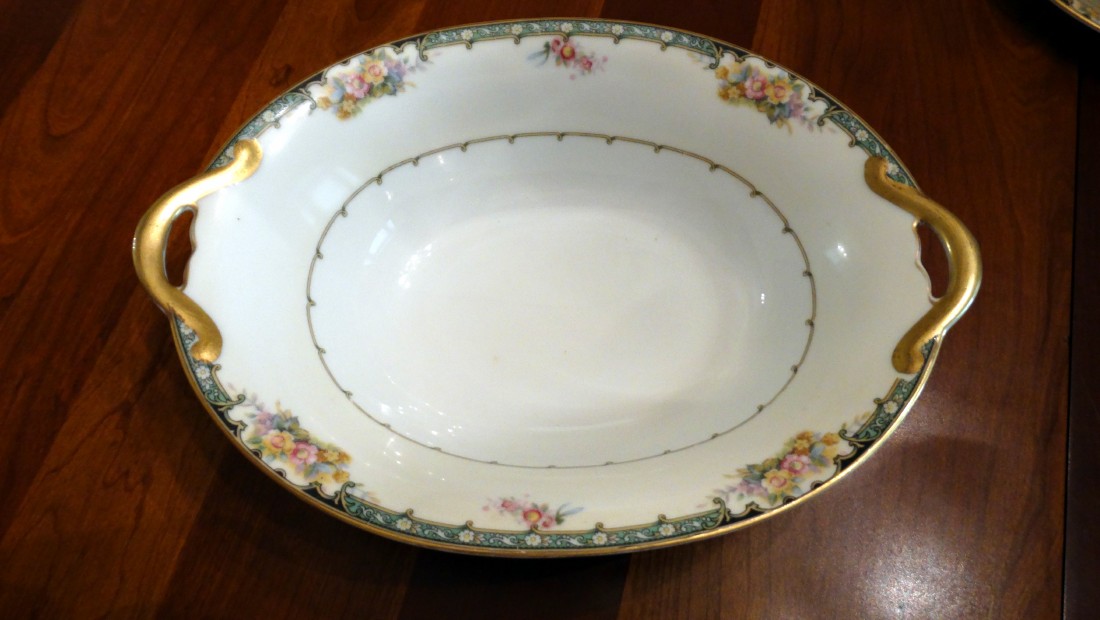 Vintage Noritake Japan "Estelle" Serving Pieces