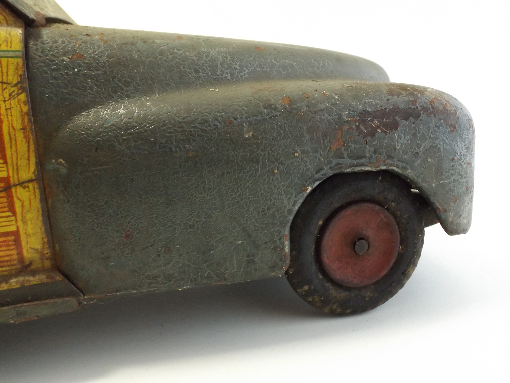 1940's Wyandotte Toytown 'Woody' Estate Car